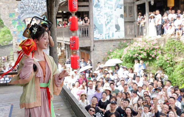 更优服务繁荣文旅市场CQ9电子有限公司以(图10)
